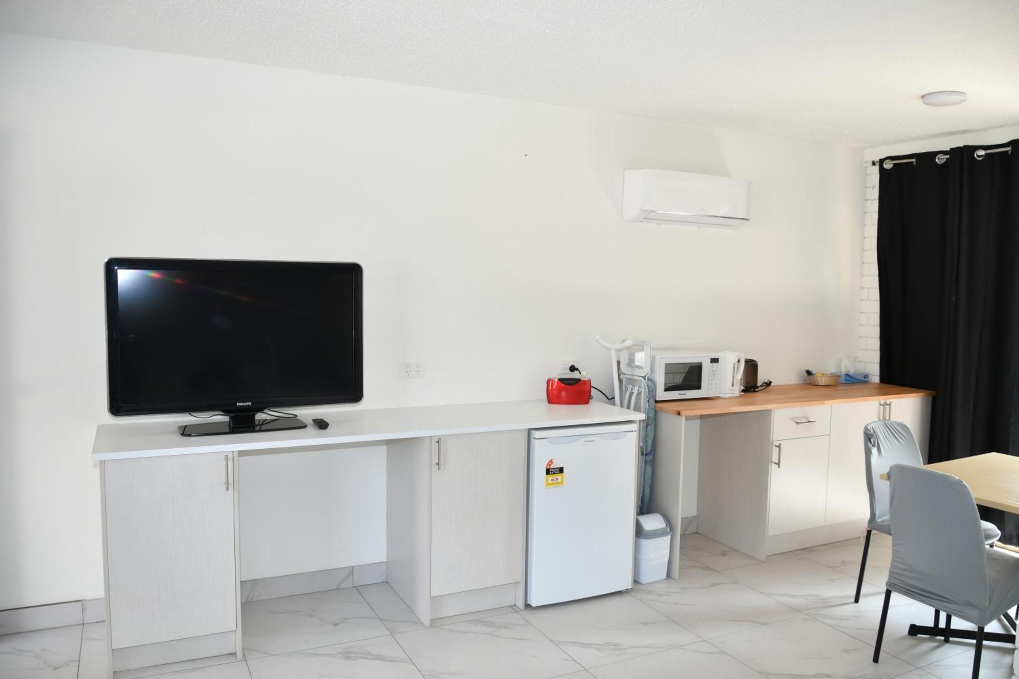 Lakeside Inn Wollongong Primbee Экстерьер фото