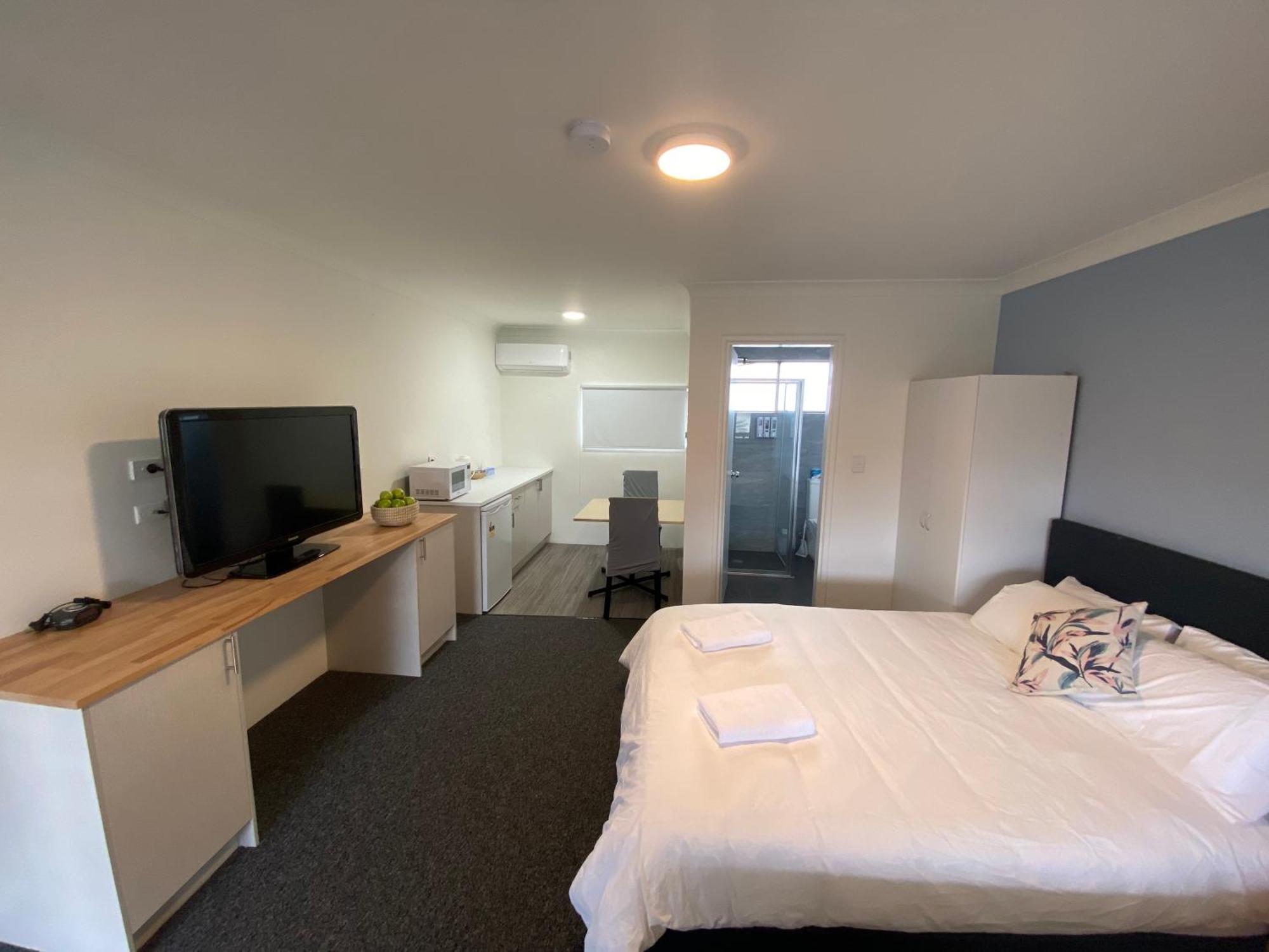 Lakeside Inn Wollongong Primbee Экстерьер фото
